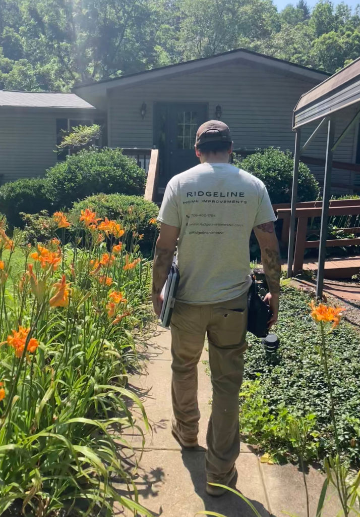 Licesned Contractor Murphy NC walks into home for free estimate.